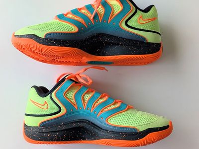 Nike KD 18 "New Timeline" Basketball Shoes | Men's Size 7.5 | Brand New | HV1993