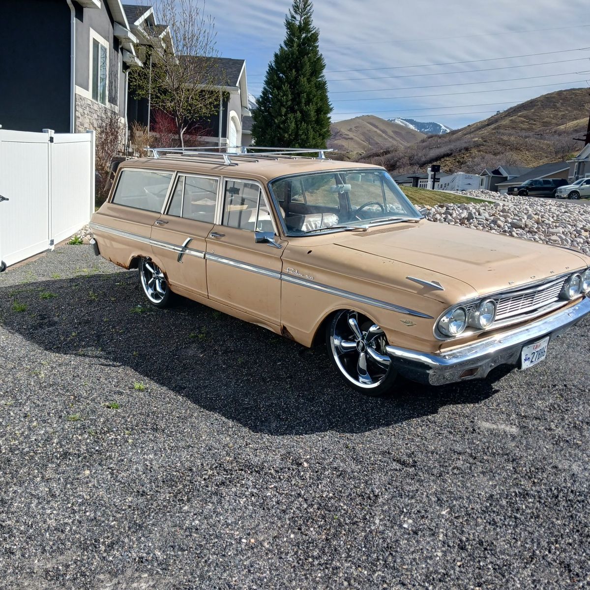 1964 ford Fairlane 500 wagon