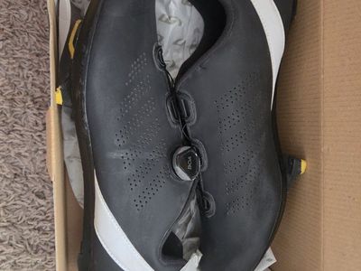Louis Garneau Black Cycling Shoes BOA System Cleats Clip-In Road Bike US Men's 11.5