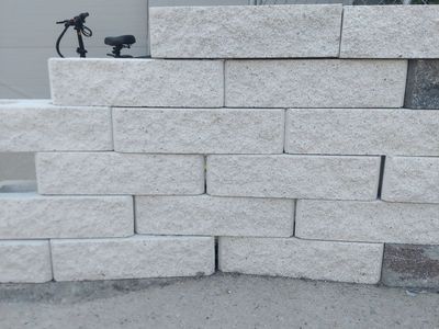 ASPEN MESA WALL BLOCKS (6x4x16)