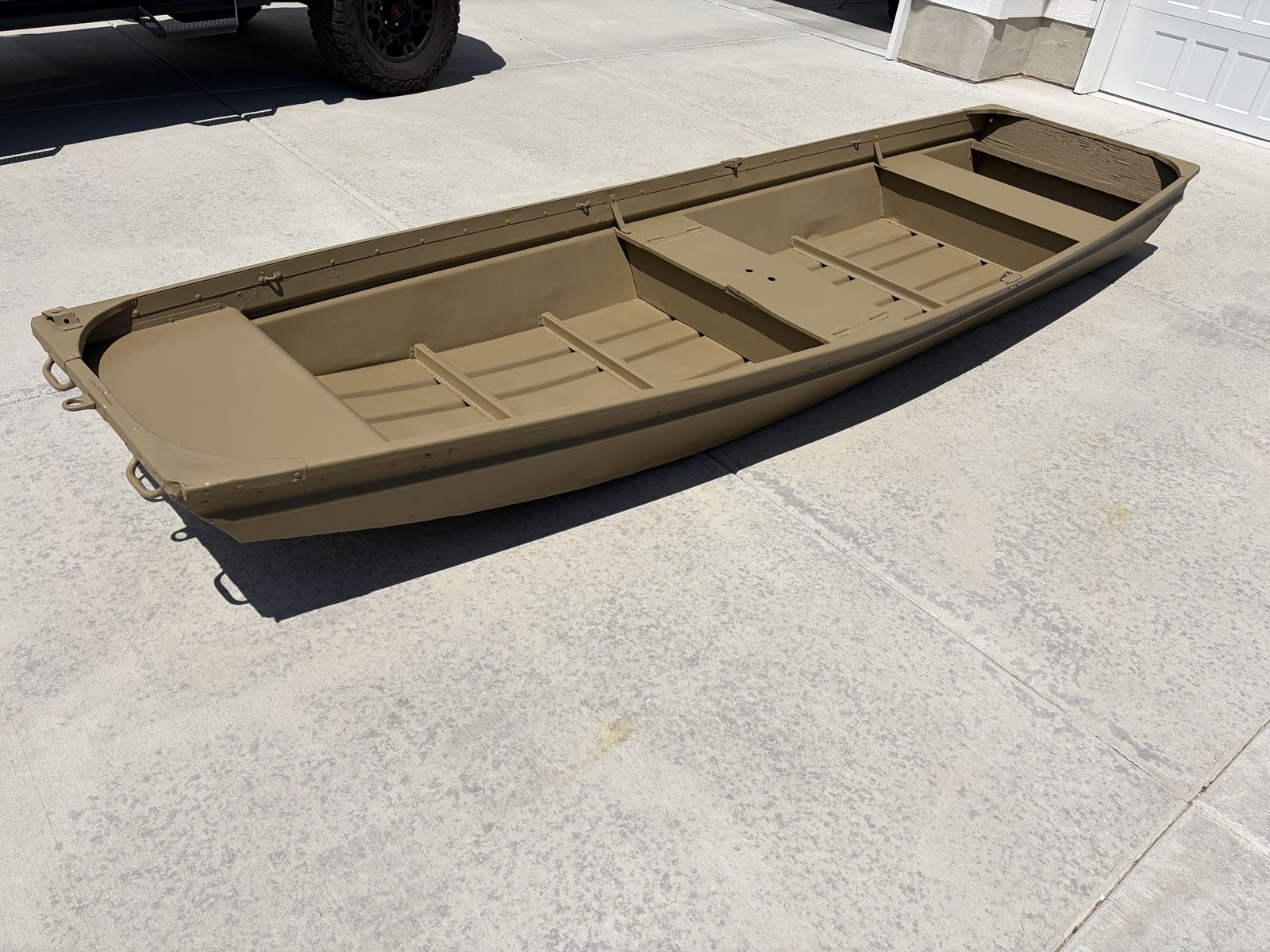 Main image 3