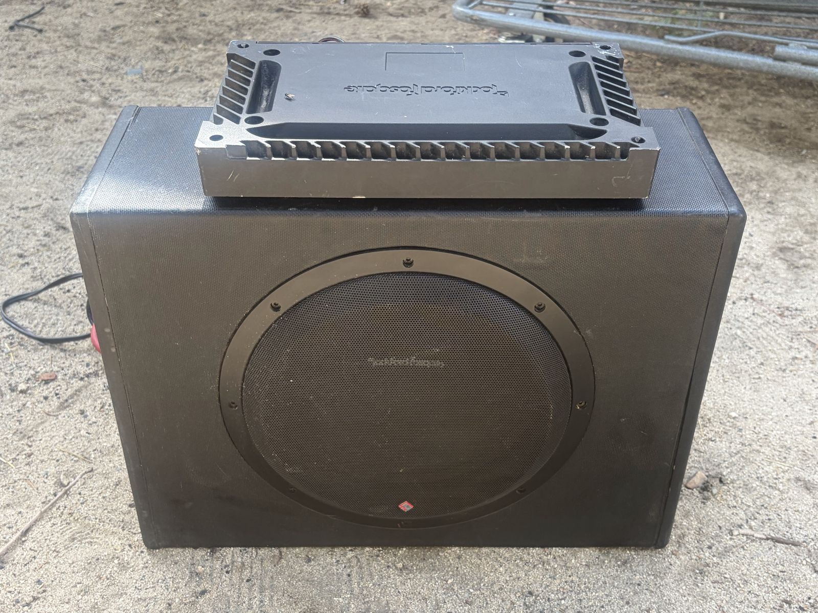 Rockford Fosgate Punch P300-10T + Rockford Fosgate amp