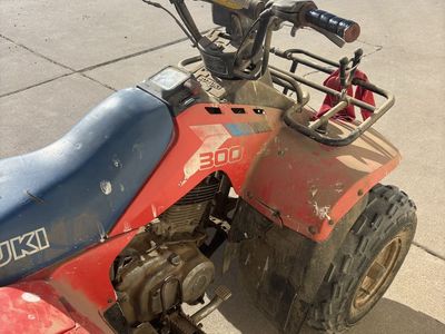 1987 Suzuki 300 quad Runner