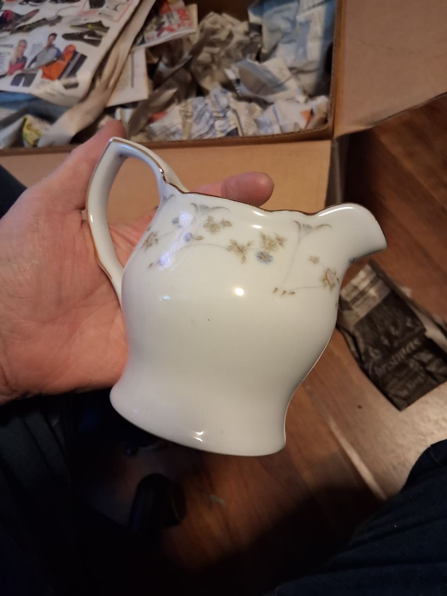 vintage china 8 pc set with sugar and creamer set