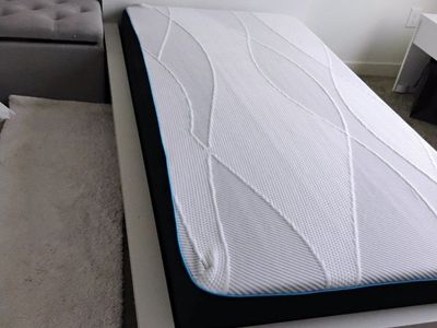 twin bed
