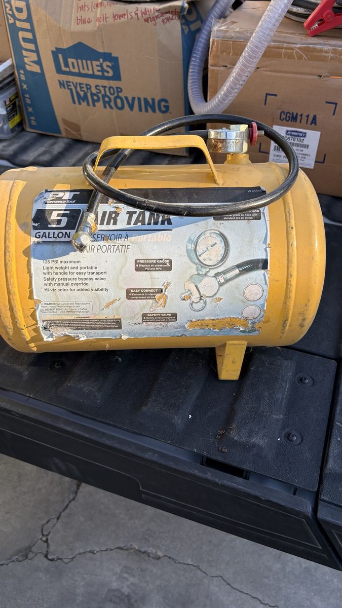 Air tank