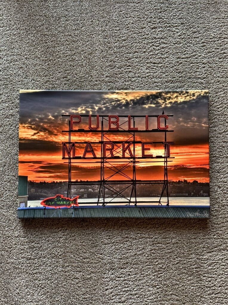 Seattle Public Market Canvas Print