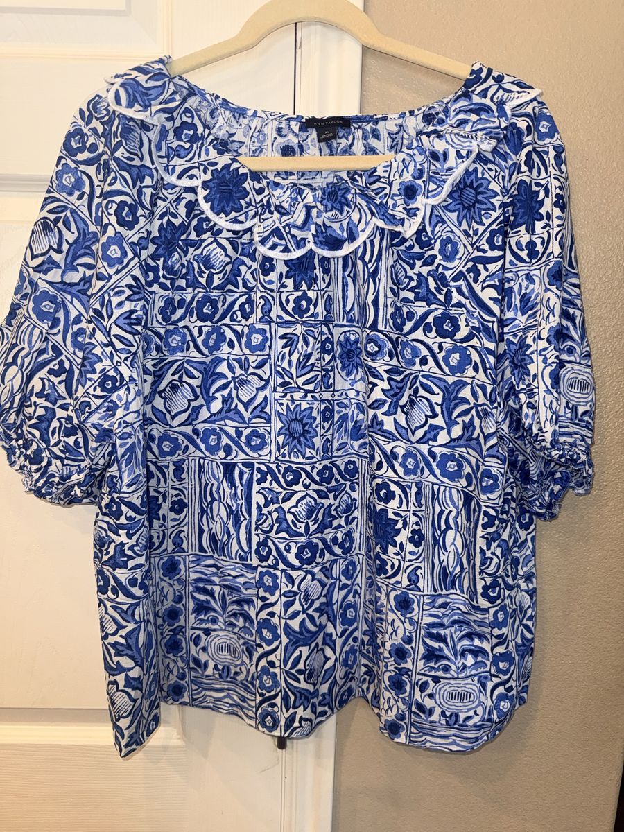 Ann Taylor Women Size XL Blouse