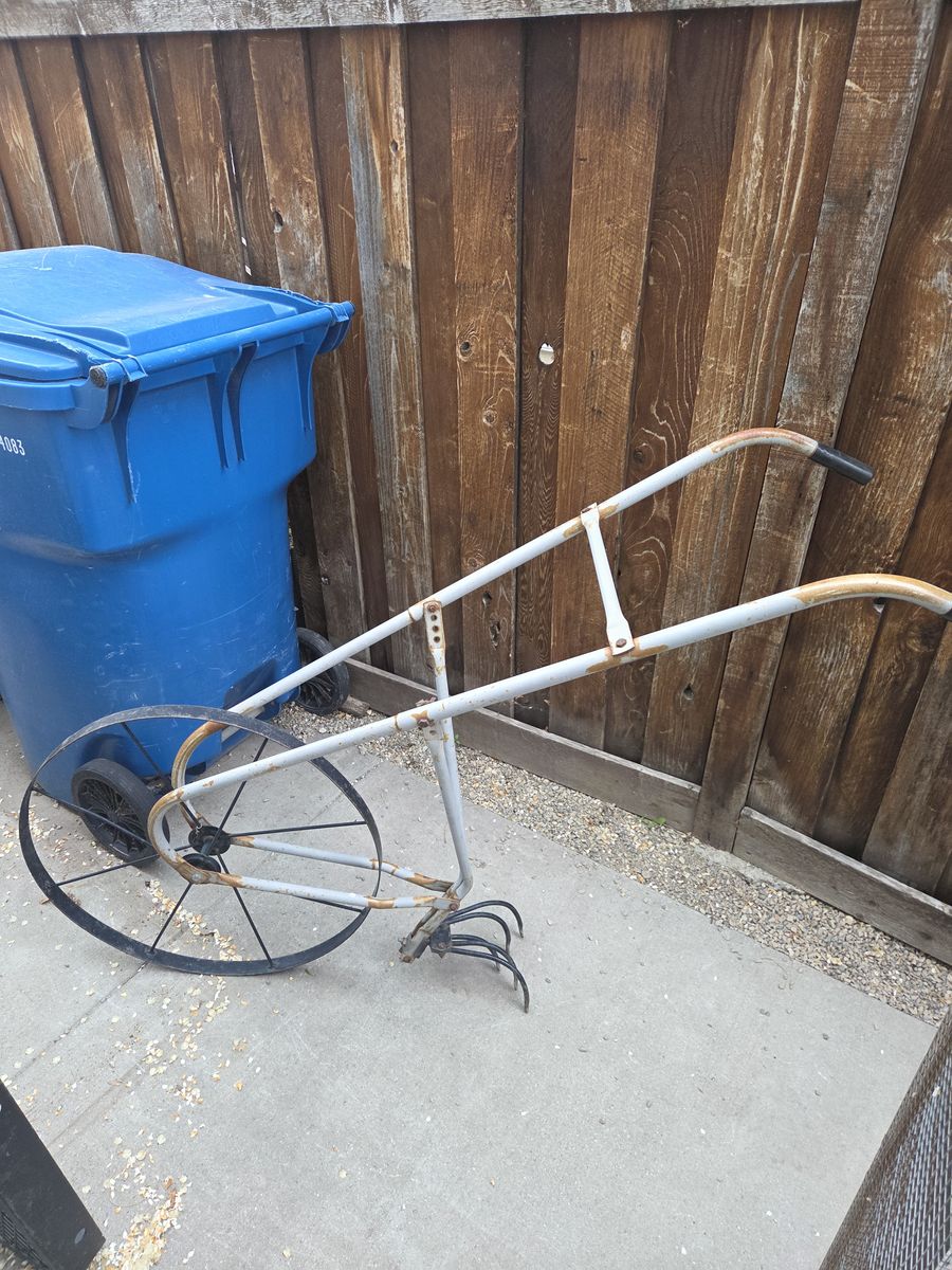 Smooth Steel Wheel high Cultivator