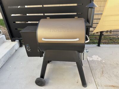Traeger Pro 22 LIKE NEW