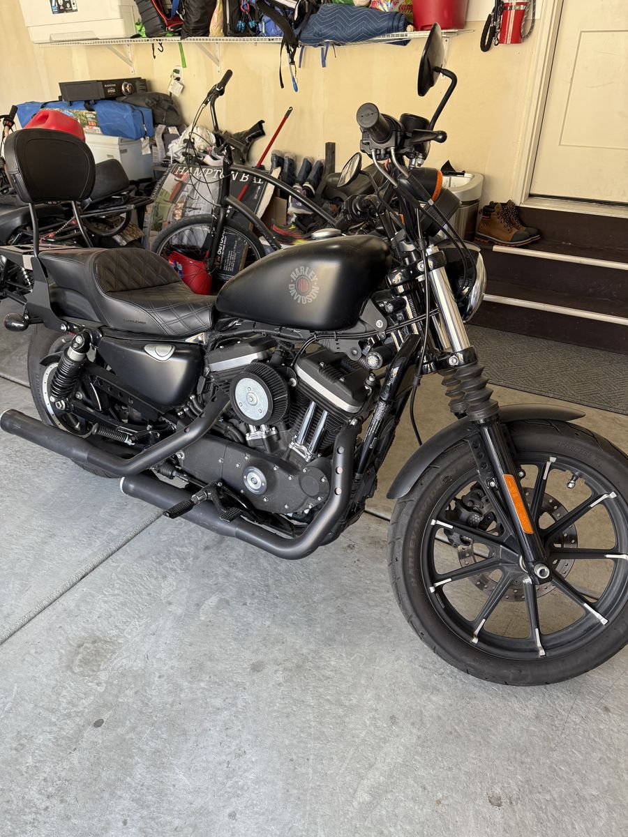 Harley-Davidson Sportster Iron 883 Motorcycle - Matte Black with Cobra Exhaust