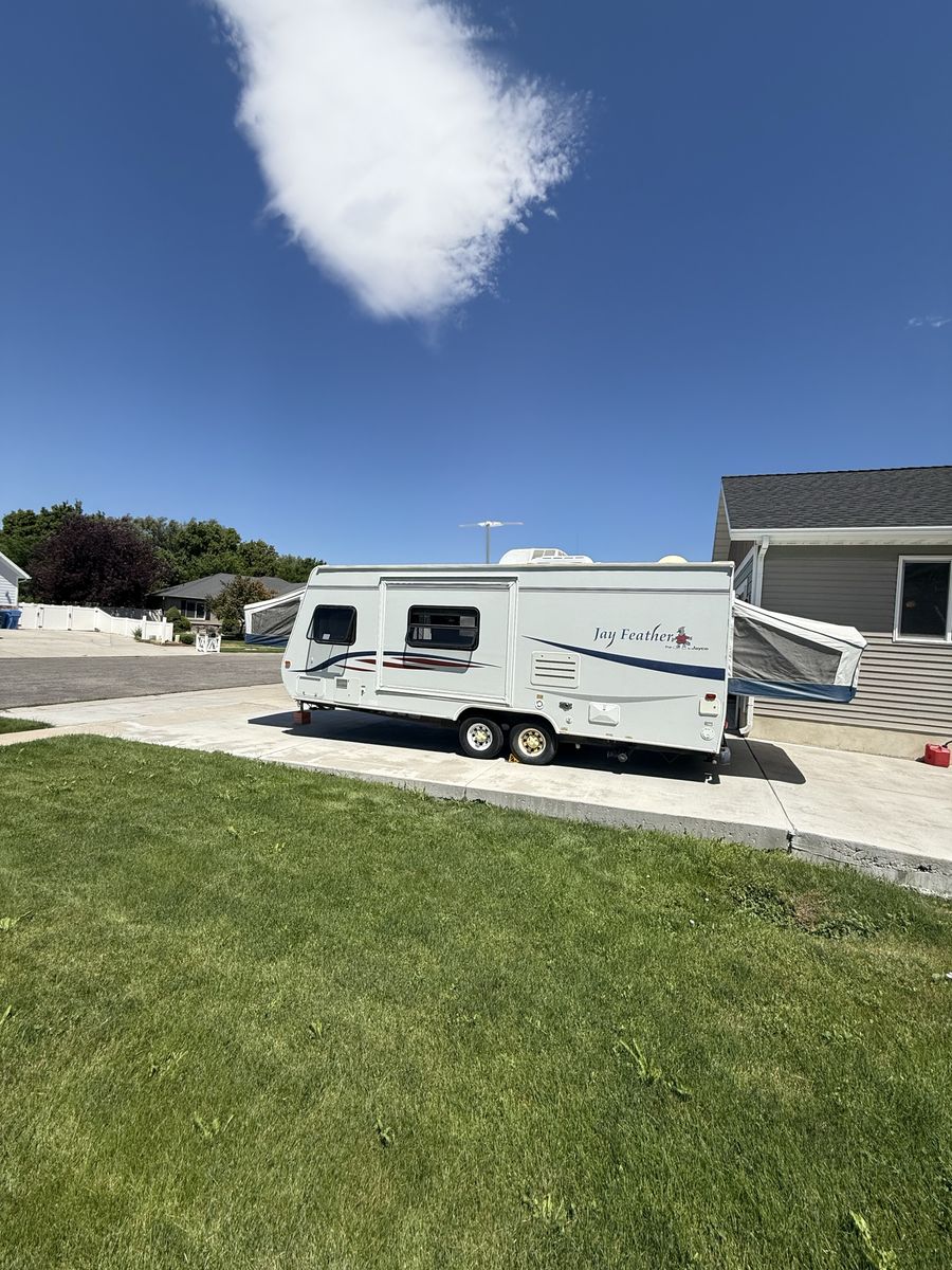 2006 Jayco Jay Feather EXP 23B Hybrid Travel Trailer - Solar & Upgrades