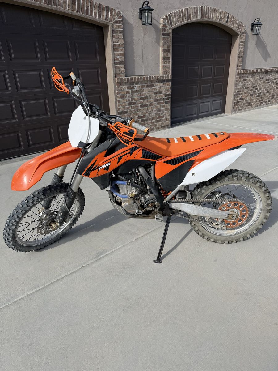 KTM 450 Dirt Bike