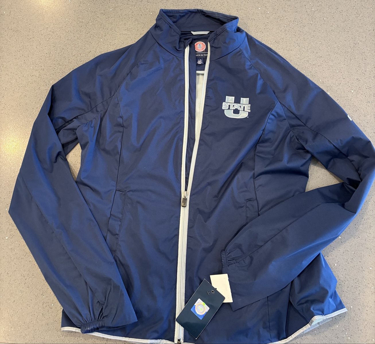 Utah State Aggies Full-Zip Jacket (Kids Large)