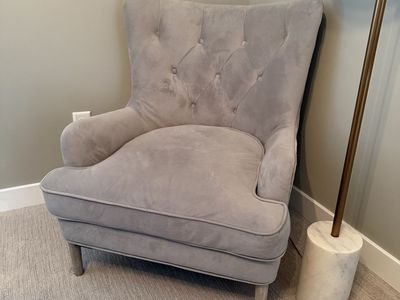 Light Gray Tufted Wingback Accent Chair