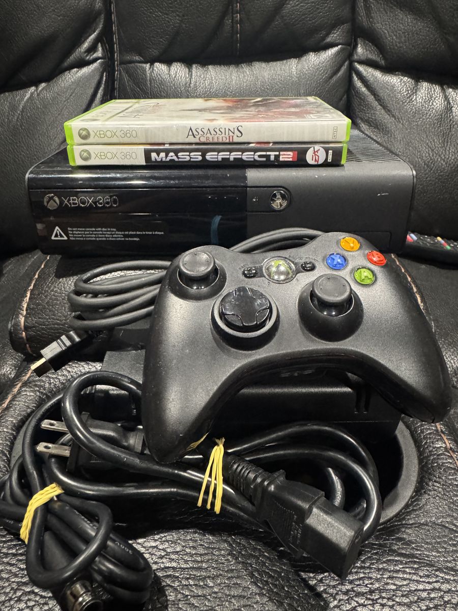 Xbox 360 E 500gb Bundle