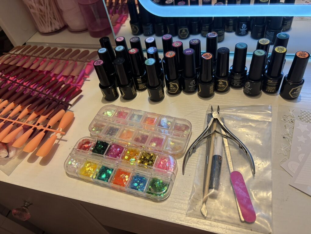 Misc Gel Nail Supplies