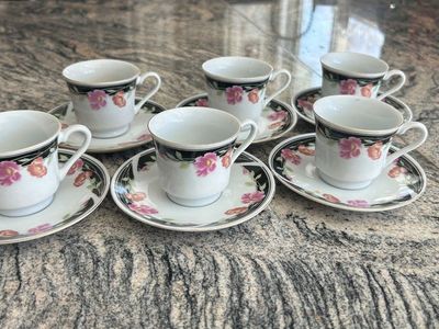 Cute dainty floral tea set