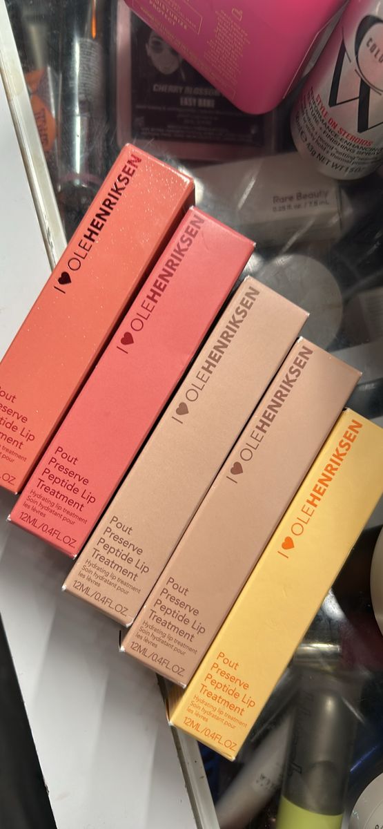 Olehenriksen Lip peptides Lip Balms