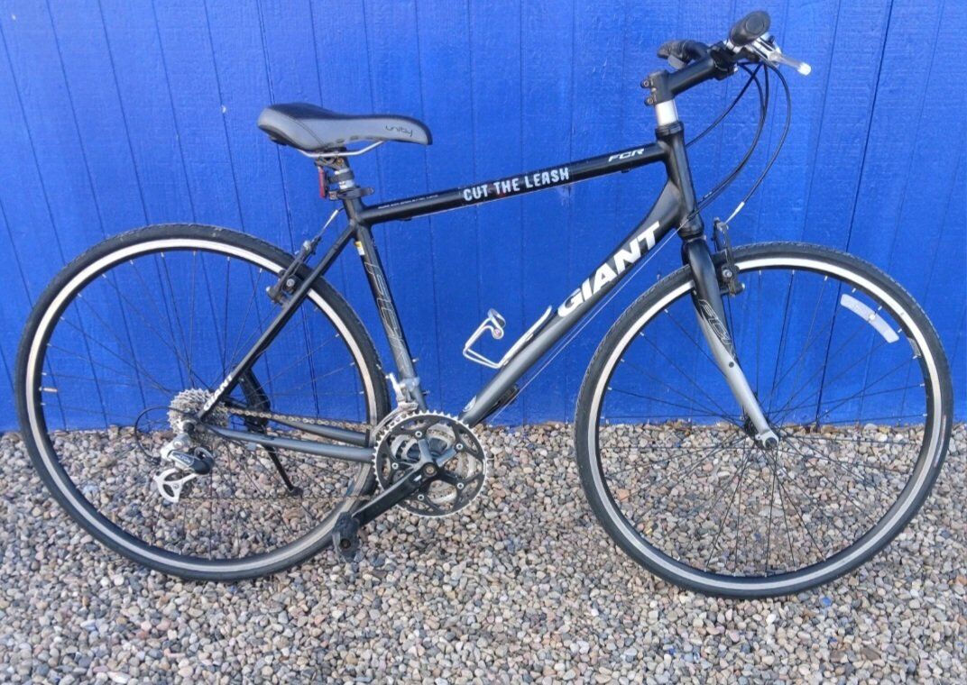 Giant FCR Medium Road Bike