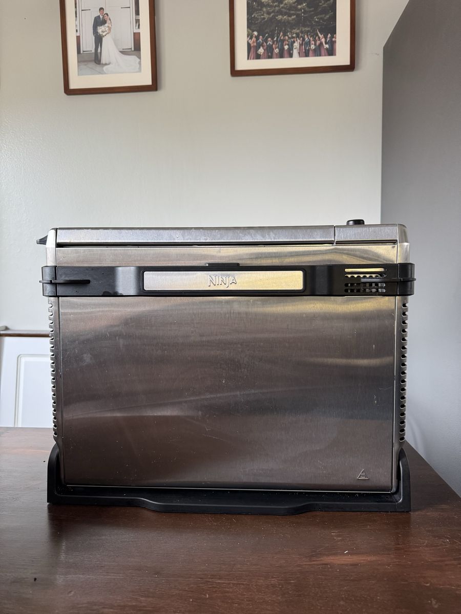 Ninja Air Fryer and Toaster Oven