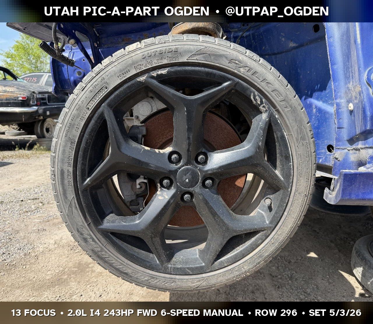 Main image 3