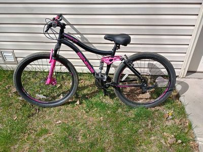 Kent Genesis Maeve Mountain Bike, 26" Wheels, Adul