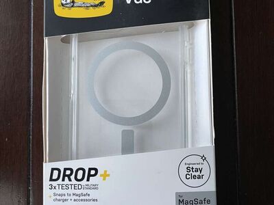 Brand new Otter Symmetry MagSafe Case for Apple iPhone.