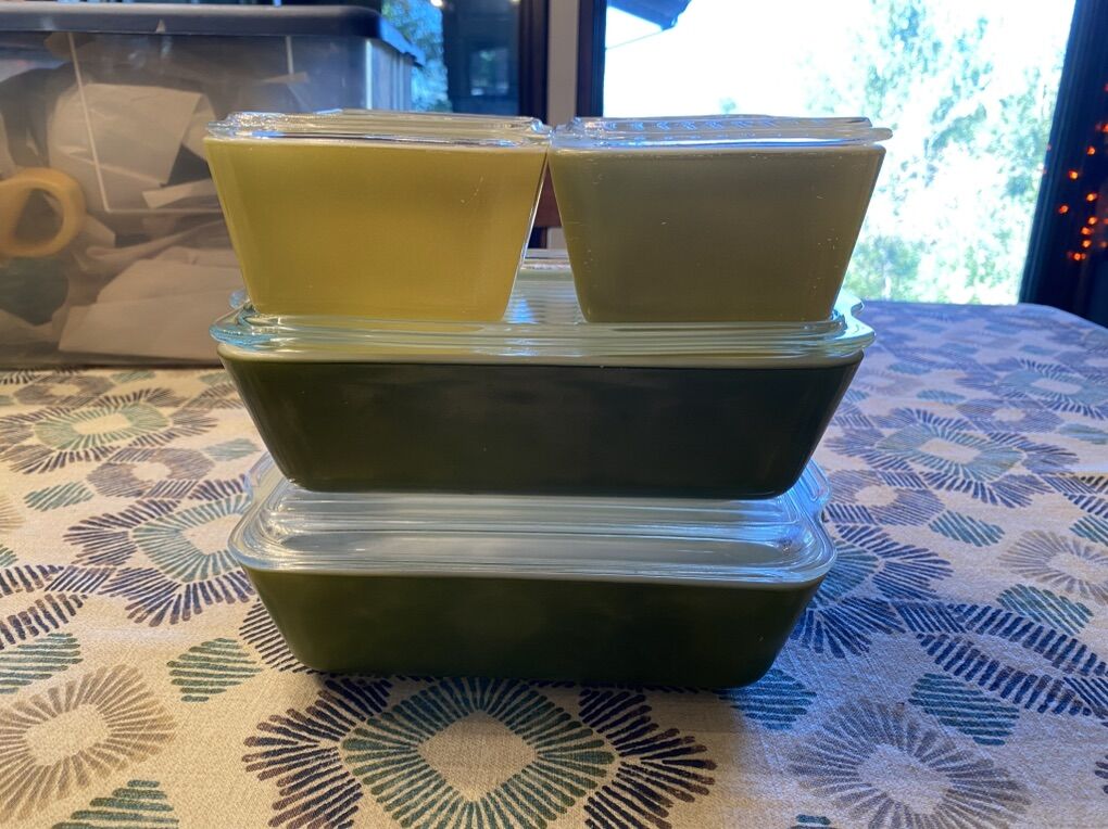 Vintage Pyrex Verde Refrigerator Dish Set + Bonus