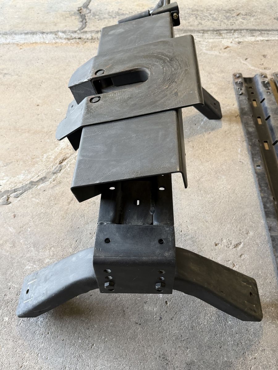 Main image 6