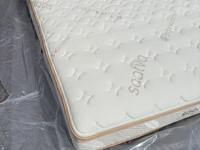 Saatva Memory Foam Hybrid Full Mattress
