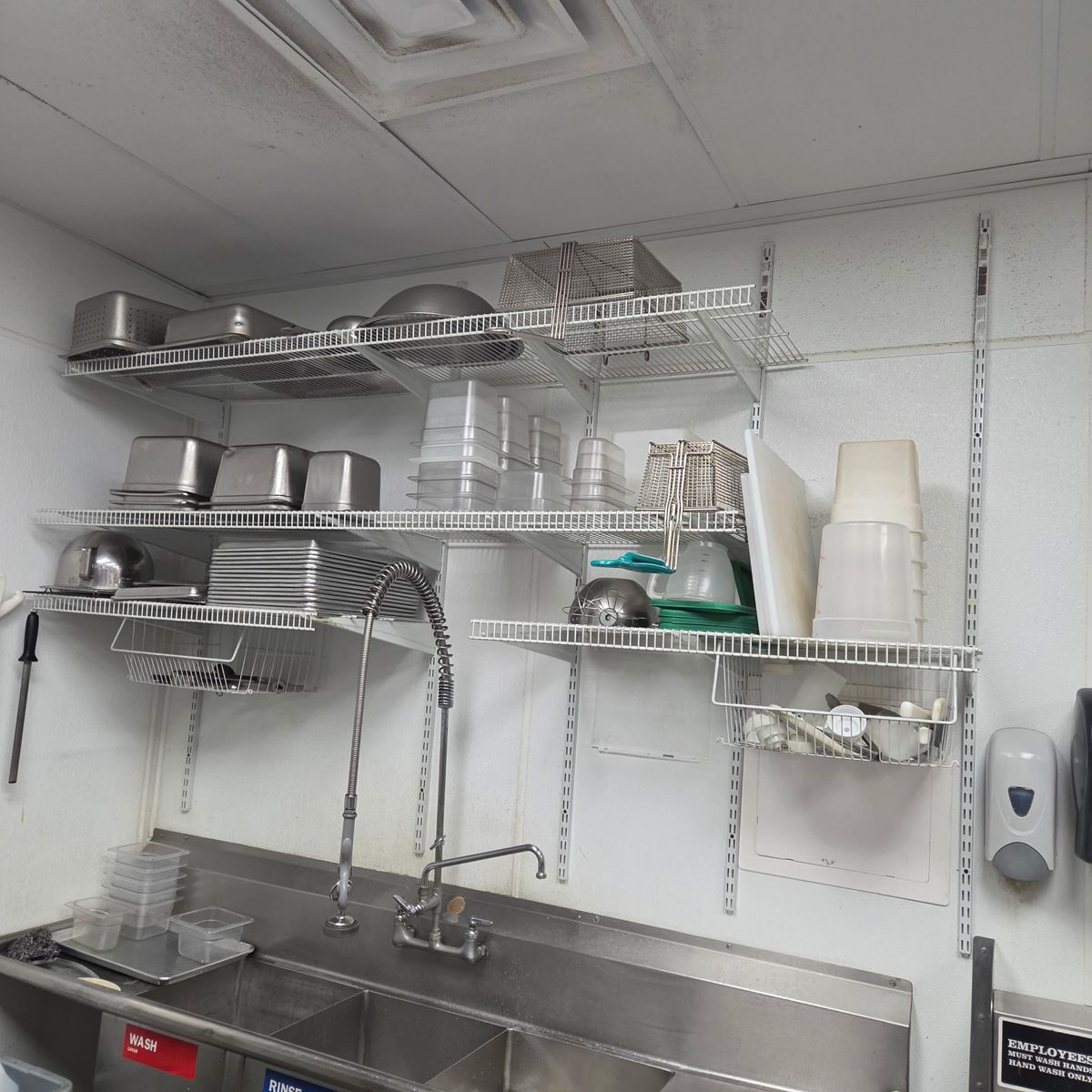 Main image 3