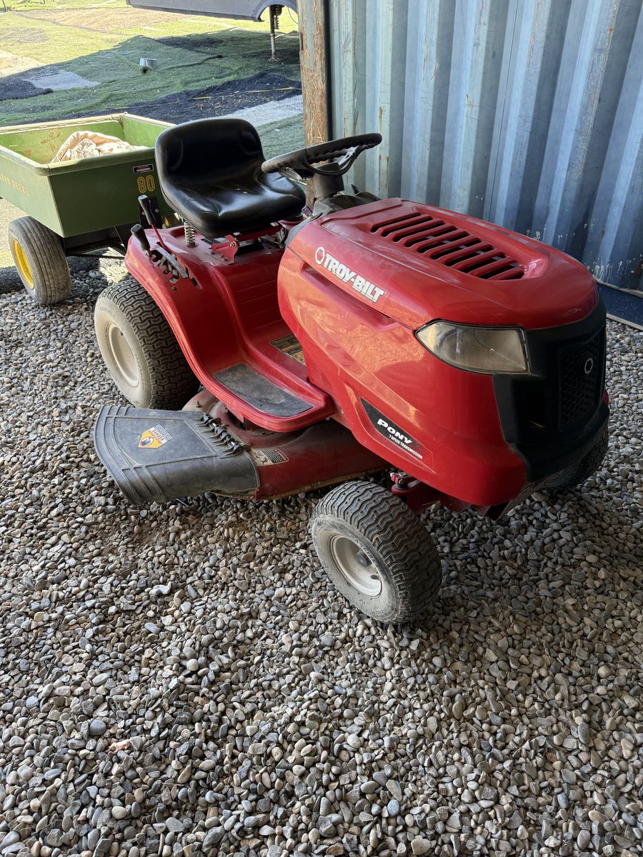 Troy Bilt Pony Riding Lawn Mower