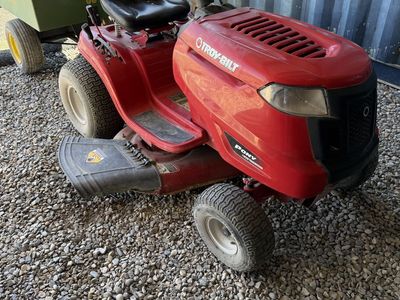 Troy Bilt Pony Riding Lawn Mower