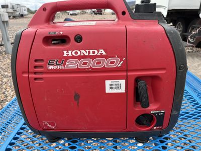Honda EU2000i Inverter Generator