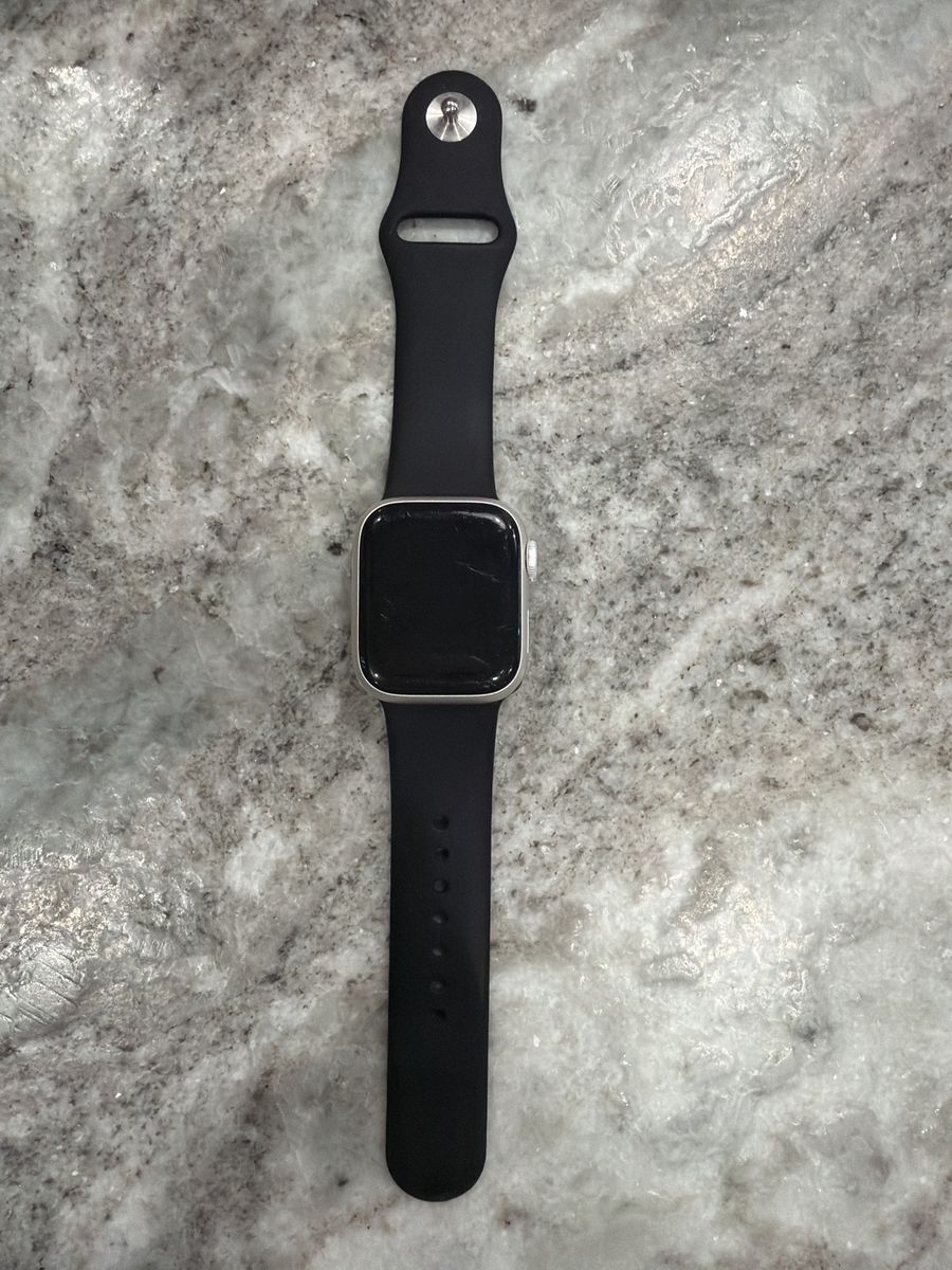 Apple Watch Series 7 (GPS+Cellular)  Silver Aluminum Case 41 mm