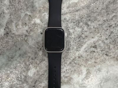 Apple Watch Series 7 (GPS+Cellular) Silver Aluminum Case 41 mm