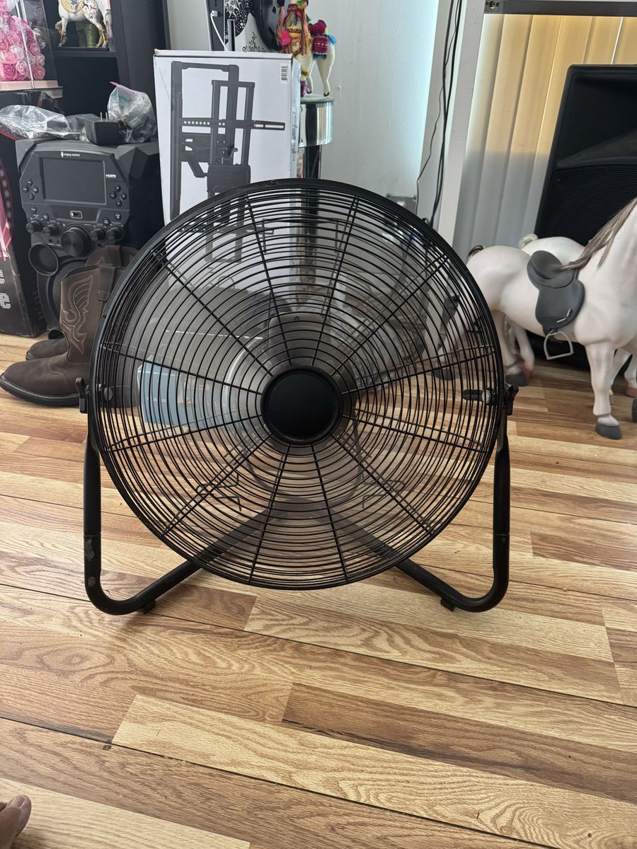 High-3 Velocity Tilting Metal Floor Fan - Black 20”