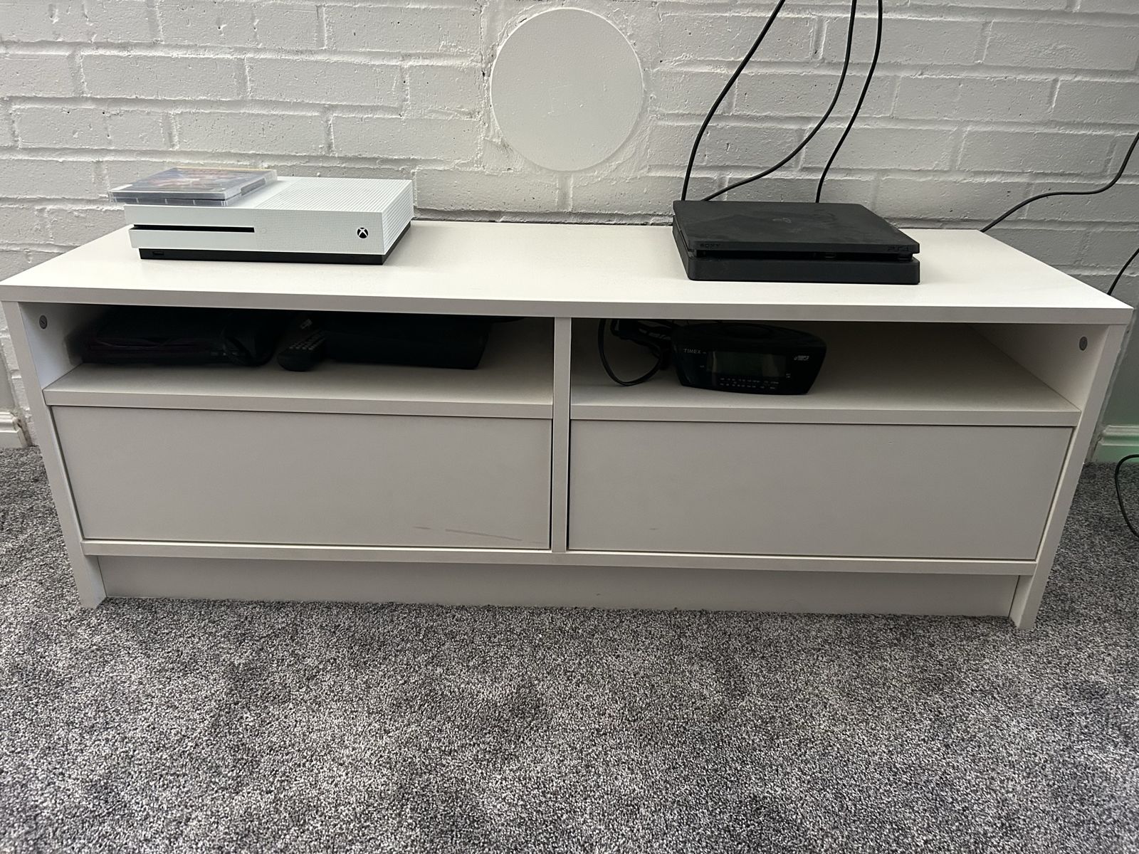 Ikea TV stand / Bench - BENNO