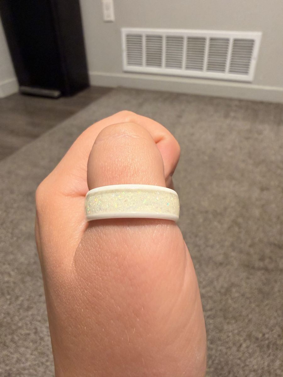 White Glitter Ring - Size 12