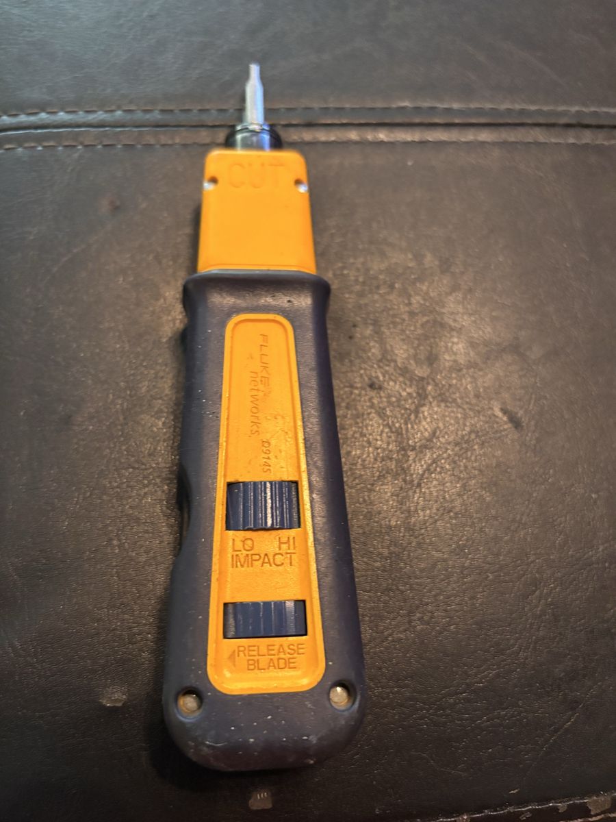 Fluke Networks D914S Impact Punch Down Tool