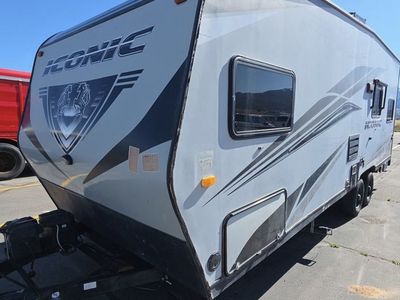 2019 Iconic Travel Trailer Bumper Pull Toy Hauler 14ft garage! $12,500