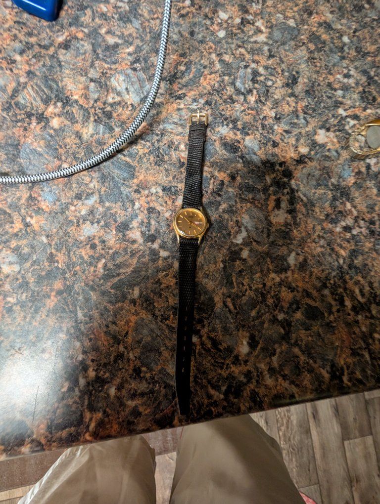 Seiko Ladies Vintage watch with brand new battery put in it