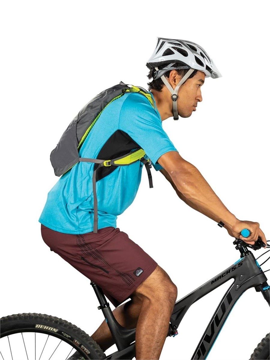 Osprey Katari Men's Biking Backpack - NWT
