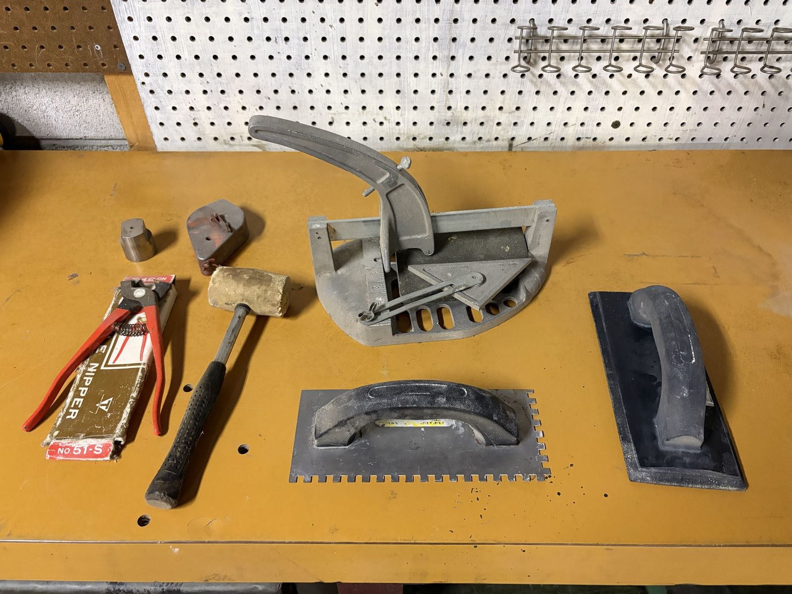 Tile Cutting Supplies