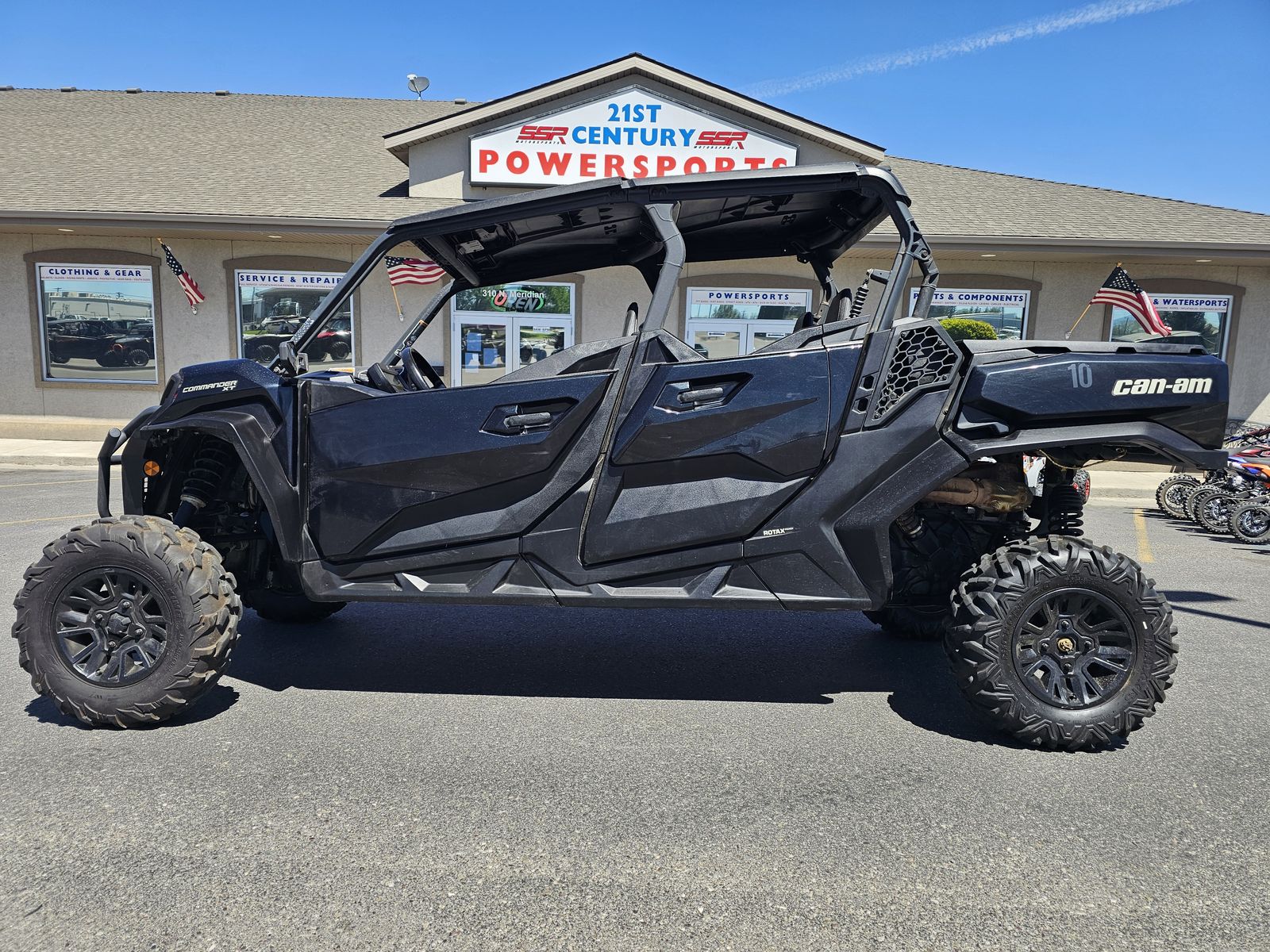 2024 Can-Am Commander MAX XT 1000R