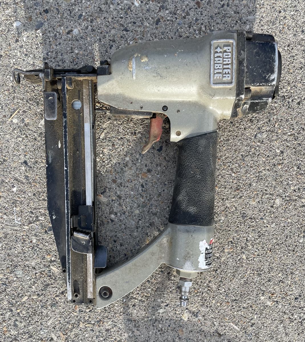 Pneumatic Nail Gun Porter Cablr 16- Gauge