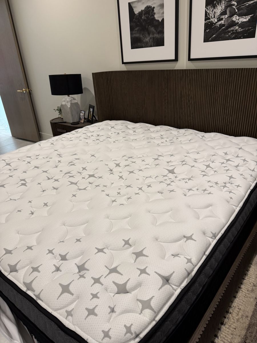 Twinkle Comfort Plus Hybrid King Mattress