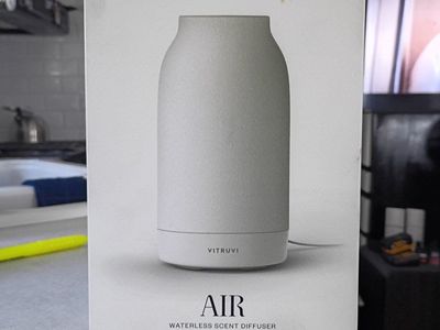 Vitruvi Air Waterless Scent Diffuser - White, 1500 sq.ft. Coverage, LED Light, 5 Settings location Tremonton