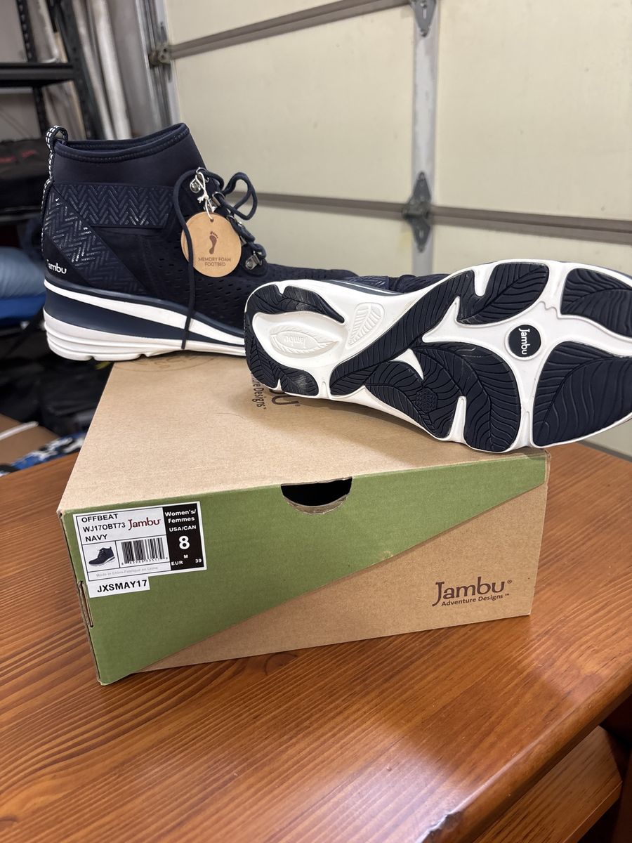 Jambu Women's Offbeat WJ170BT73 Navy Memory Foam Booties Size 8 - New with Tags